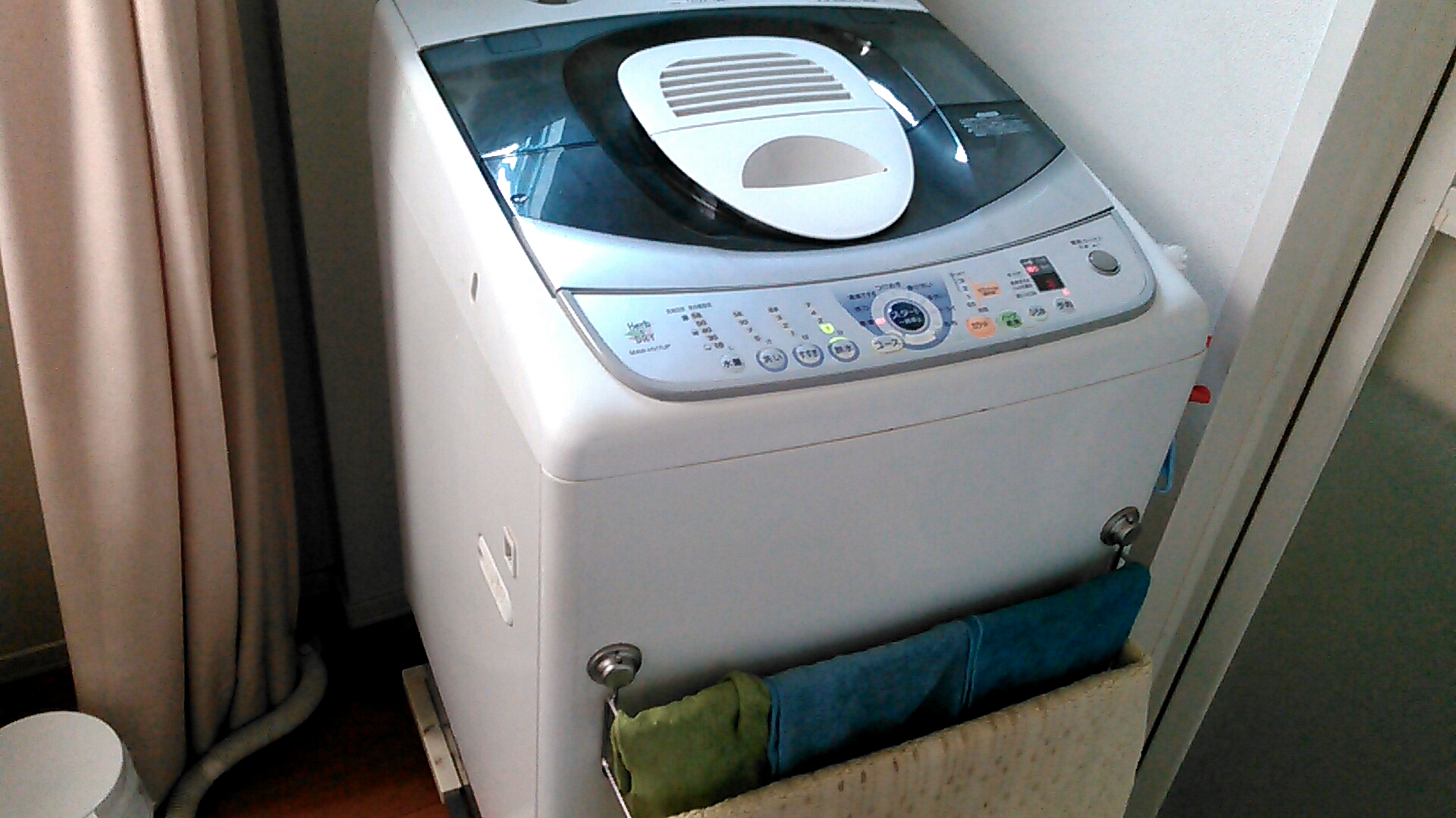 名古屋市中村区三菱製洗濯機水漏れ修理